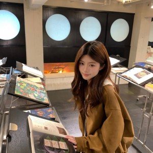 여성 코트 2025 새로운 아메리칸 레트로 스웨이드 원단 미니멀리즘 