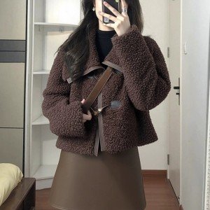 양모 여성 코트 겨울 보온 빅 칼라 루즈핏 슬림해 보이는 스웨이드 원단 플러시 짧은 외투