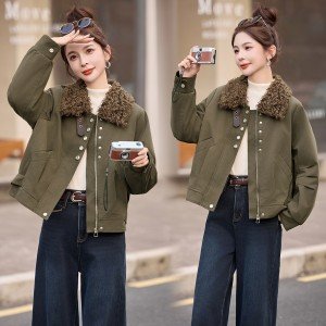 높은 품질 여성 의류 2025 가을 새로운 패션 디자인 센스 양털 쇼트 스타일 재킷