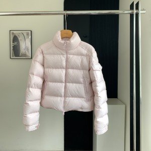  90 화이트 구스다운 숏 패딩 재킷 