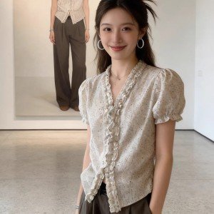 한 부서 부드러운 꽃무늬 작은 셔츠 여성 레이스 레이스 v 칼라 거품 소매