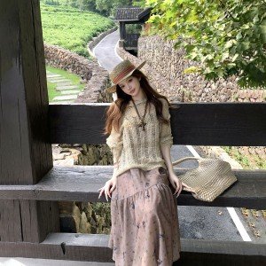 26fw 가을 인기 레트로 홀로우 아웃 패치워크 블라우스, 슈트 치마 세트